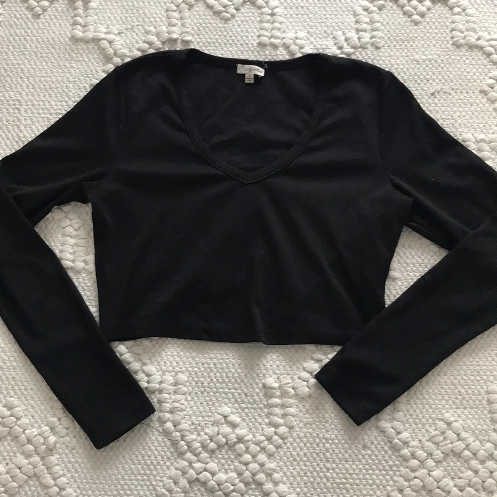 Urban outfitters crop top long sleeve